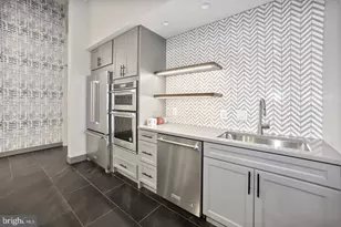 1025 1st St SE, Washington, DC 20003 - Photo 30