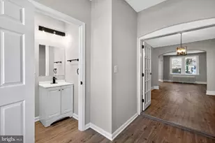 909 Decatur St NW, Washington, DC 20011 - Photo 4