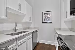 1613 Harvard Street NW, Washington, DC 20009 - Photo 10
