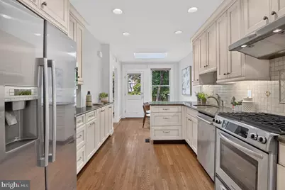 3933 Livingston Street NW, Washington, DC 20015 - Photo 20