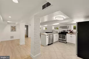 1137 Fairmont St NW, Washington, DC 20009 - Photo 36