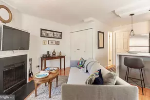 2119 N St NW, Washington, DC 20037 - Photo 6