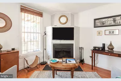 2119 N Street NW #4, Washington, DC 20037 - Photo 8