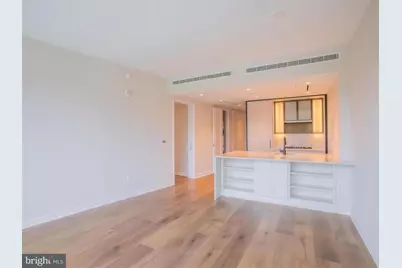 601 Wharf Street SW #204, Washington, DC 20024 - Photo 2