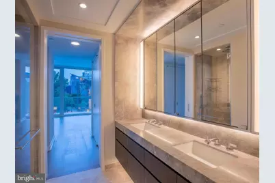 601 Wharf Street SW #204, Washington, DC 20024 - Photo 6
