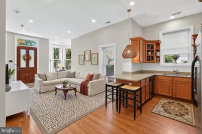 251 8th Street NE, Washington, DC 20002 - Photo 6