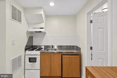 251 8th Street NE, Washington, DC 20002 - Photo 14