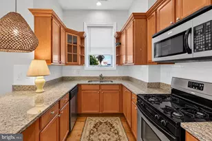 251 8th St NE, Washington, DC 20002 - Photo 4
