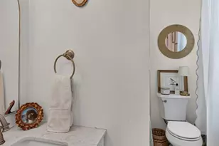 251 8th St NE, Washington, DC 20002 - Photo 56