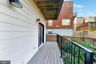 310 V St NE, Washington, DC 20002 - Photo 22