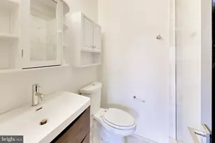 310 V St NE, Washington, DC 20002 - Photo 18