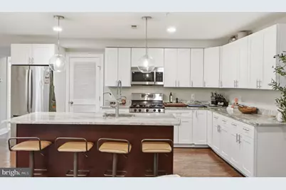 1258 Holbrook Terrace NE #5, Washington, DC 20002 - Photo 8