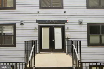 1258 Holbrook Terrace NE #5, Washington, DC 20002 - Photo 4