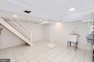 23 5th St SE, Washington, DC 20003 - Photo 28