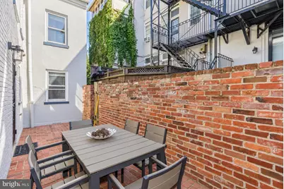 23 5th Street SE, Washington, DC 20003 - Photo 30