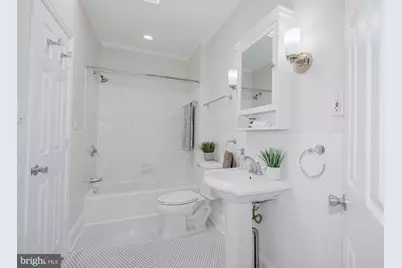 23 5th Street SE, Washington, DC 20003 - Photo 20