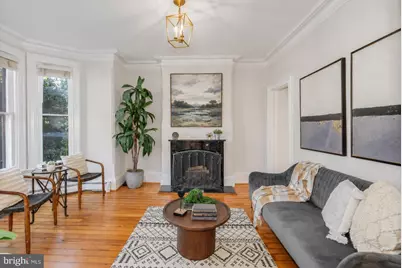 23 5th Street SE, Washington, DC 20003 - Photo 2