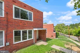 219 Webster St NE, Washington, DC 20011 - Photo 2