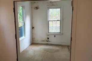 2026 Hamlin St NE, Washington, DC 20018 - Photo 6
