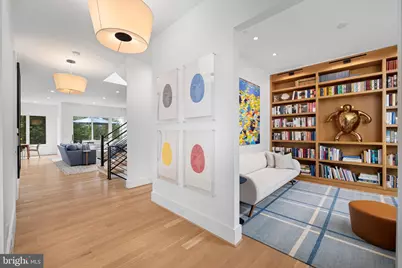 5624 Sherier Place NW, Washington, DC 20016 - Photo 4