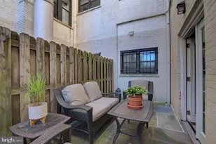 1669 Columbia Rd NW, Washington, DC 20009 - Photo 30