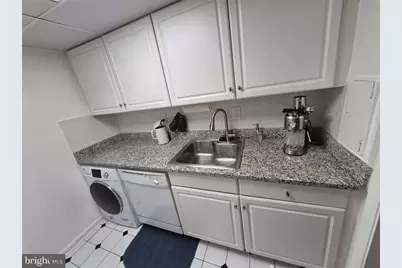 252 Maryland Avenue NE #17, Washington, DC 20002 - Photo 10
