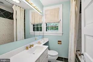 4335 Cathedral Ave NW, Washington, DC 20016 - Photo 60