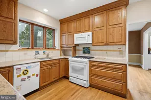 4335 Cathedral Ave NW, Washington, DC 20016 - Photo 22