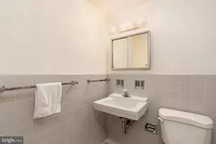 2475 Virginia Ave NW, Washington, DC 20037 - Photo 34