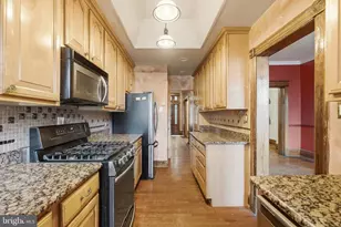 1203 Columbia Rd NW, Washington, DC 20009 - Photo 10