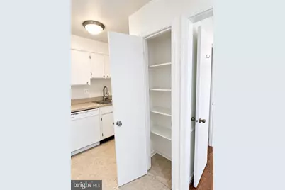 4436 Macarthur Boulevard NW #5B, Washington, DC 20007 - Photo 16