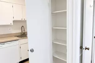 4436 MacArthur Blvd NW, Washington, DC 20007 - Photo 16