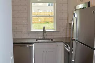 5029 Hanna Pl SE, Washington, DC 20019 - Photo 4