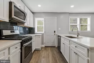 19 Atlantic St SE, Washington, DC 20032 - Photo 8