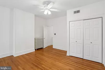 211 5th Street SE, Washington, DC 20003 - Photo 14