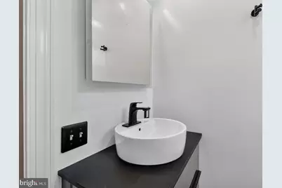 4913 Brooks Street NE, Washington, DC 20019 - Photo 12