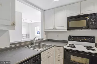 1727 R Street NW #401, Washington, DC 20009 - Photo 12