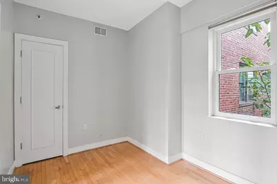 1727 R Street NW #401, Washington, DC 20009 - Photo 24