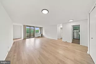 490 M Street SW, Washington, DC 20024 - Photo 6
