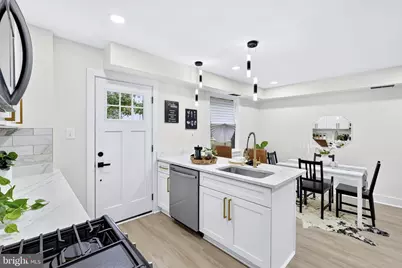 4623 Hillside Road SE, Washington, DC 20019 - Photo 10