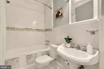 1870 Wyoming Avenue NW #104, Washington, DC 20009 - Photo 26