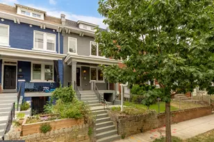 1236 Owen Pl NE, Washington, DC 20002 - Photo 2