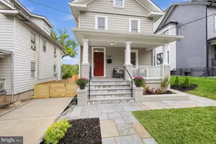 1424 Irving St NE, Washington, DC 20017 - Photo 2