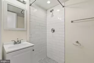 113 15th St SE, Washington, DC 20003 - Photo 34
