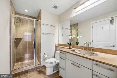 916 NW G Street NW #1002, Washington, DC 20001 - Photo 28