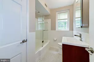 3951 Langley Ct NW, Washington, DC 20016 - Photo 10