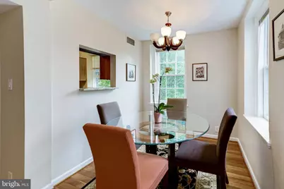 3951 Langley Court NW #D586, Washington, DC 20016 - Photo 4