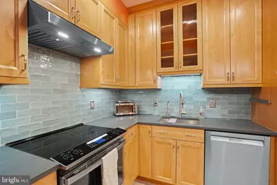 1612 Potomac Avenue SE, Washington, DC 20003 - Photo 12