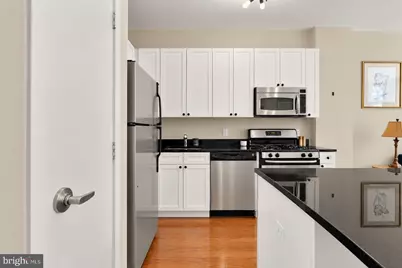 2120 Vermont Avenue NW #304, Washington, DC 20001 - Photo 4