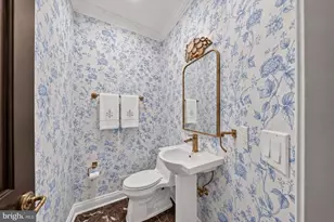 5000 Macarthur Ct NW, Washington, DC 20016 - Photo 24